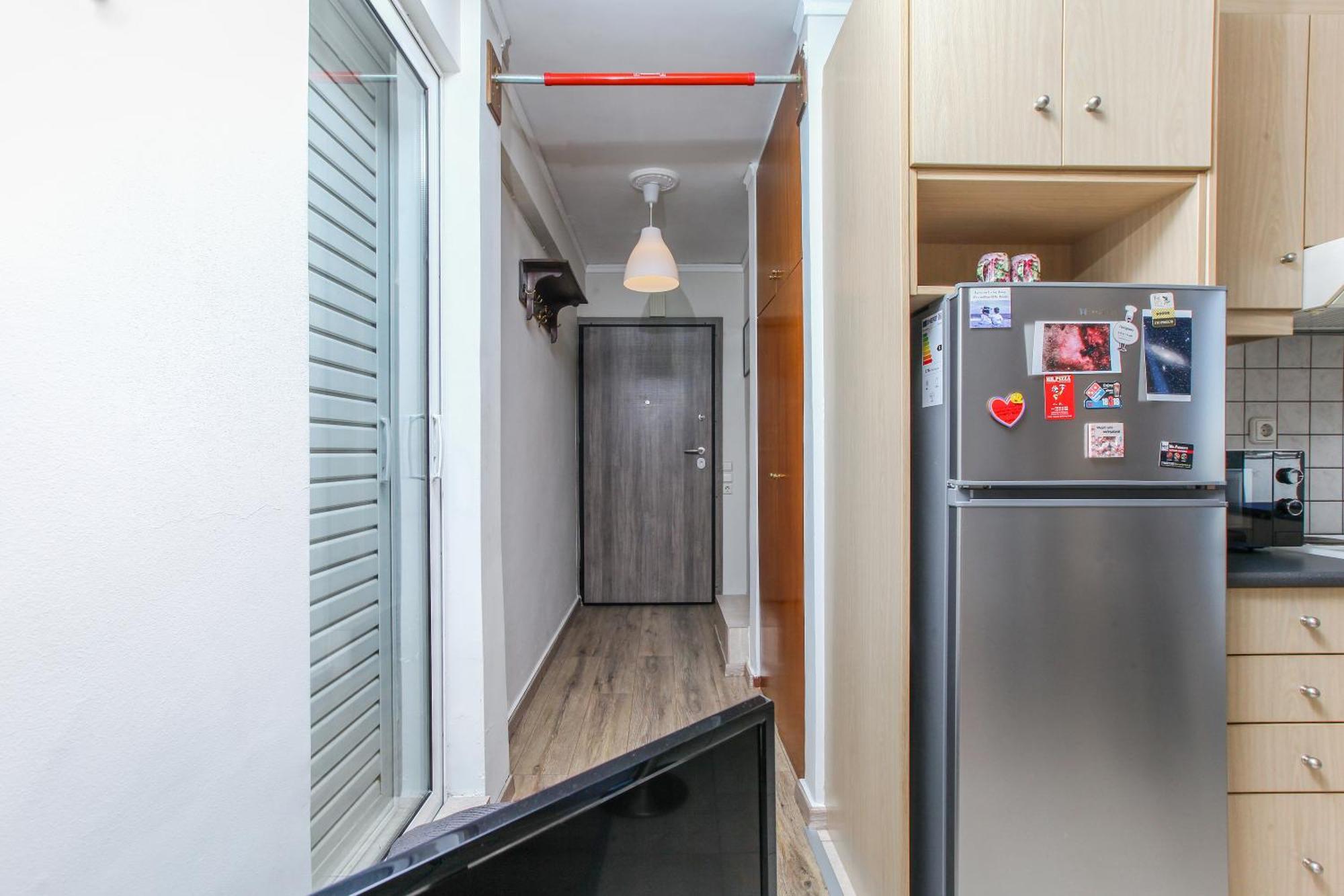 Loft Condo Next To Metro Station. Amazing View! Атина Екстериор снимка